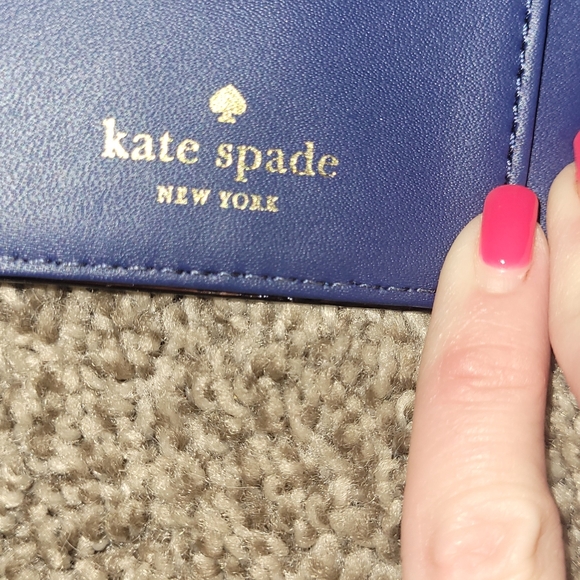 BLUE KATE SPADE WALLET - Picture 10 of 10